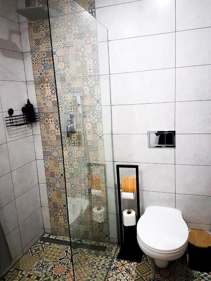 Topolove Rooms & Apartments Красков Екстериор снимка