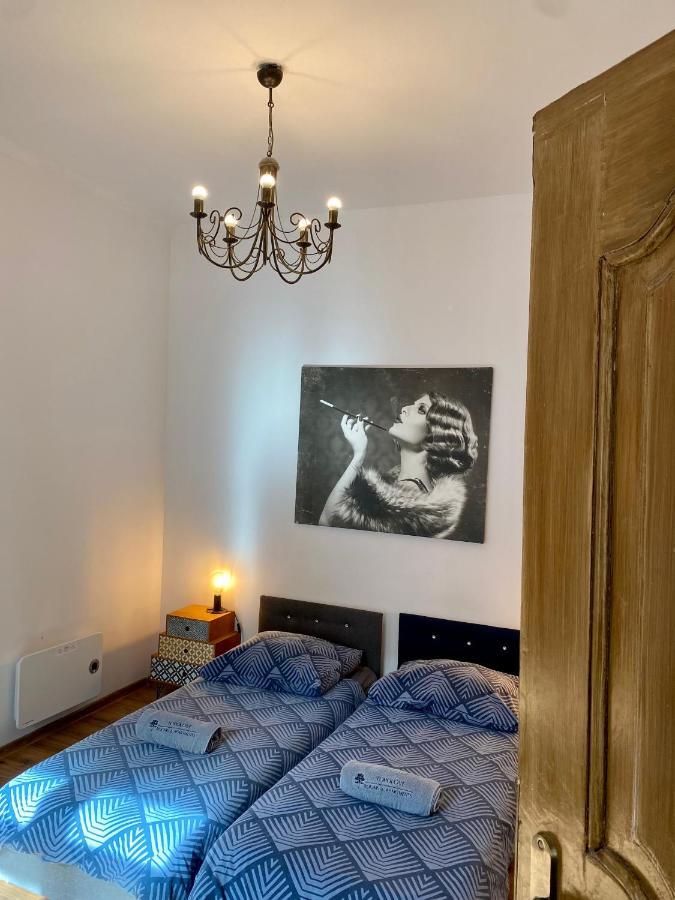 Topolove Rooms & Apartments Красков Екстериор снимка